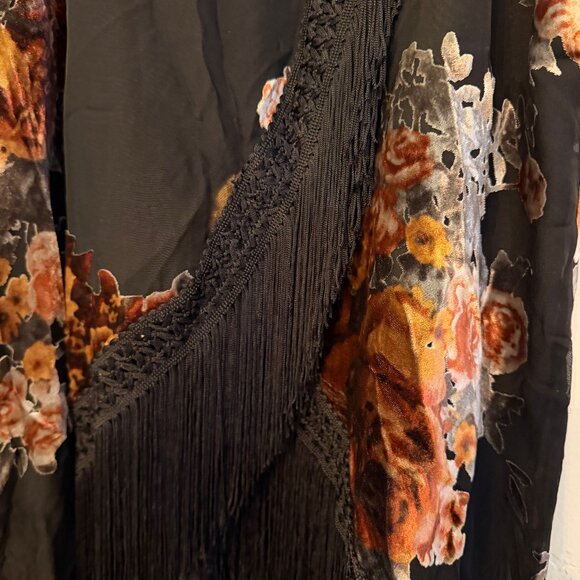 Forever21 Floral Velvet Burnout Dress Size Small - Picture 3 of 6